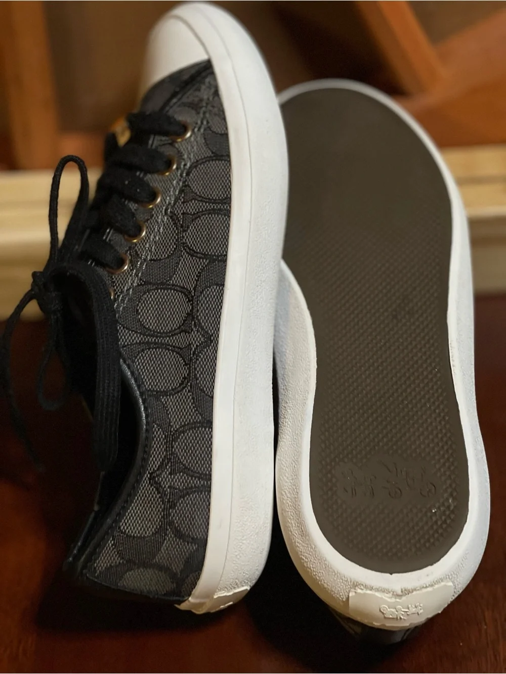 Coach Empire “Clip” Low- Top Sneakers Signature Jacquard canvas Sz6 grey /char